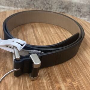 Relic by Fossil NWT women’s size, large black belt with silver buckle